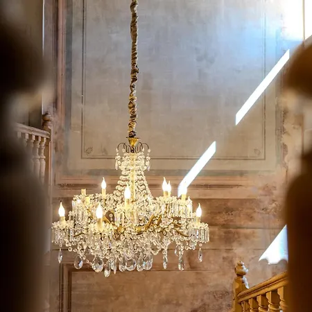 Chateau Pascalette 4* לה-לונד-לה-מורה