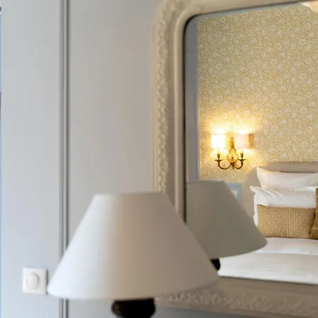 Chateau Pascalette Bed & Breakfast *