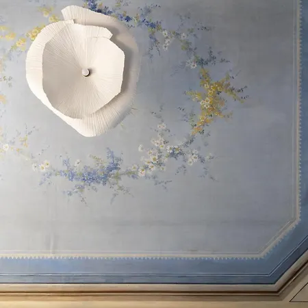 Chateau Pascalette Bed and Breakfast