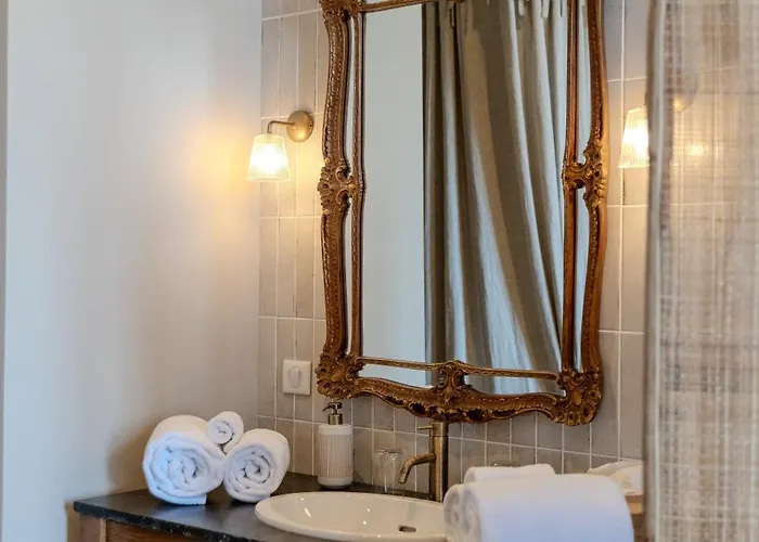 Couette-café Chateau Pascalette La Londe-les-Maures